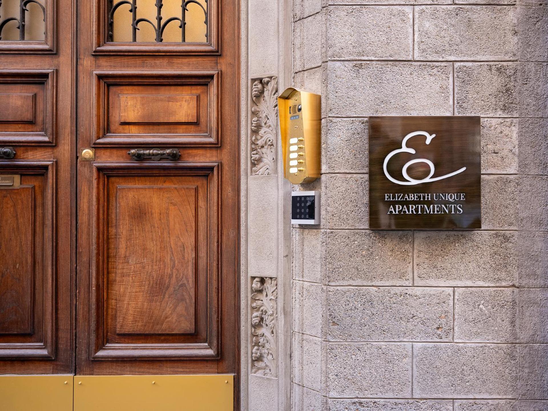 Elizabeth Unique Apartments - A Member Of Design Hotels Roma Dış mekan fotoğraf